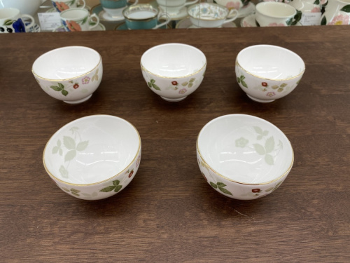 カップ&ソーサーのWEDGWOOD