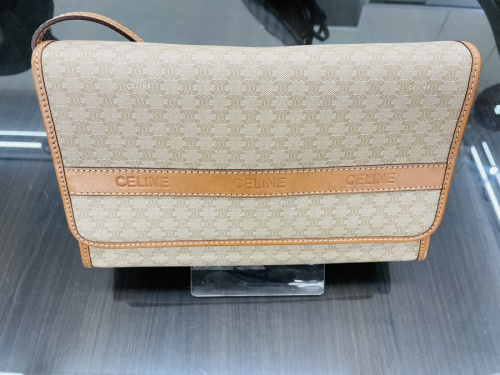 CELINEのOLD GUCCI