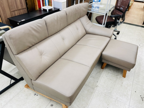 家具のソファ