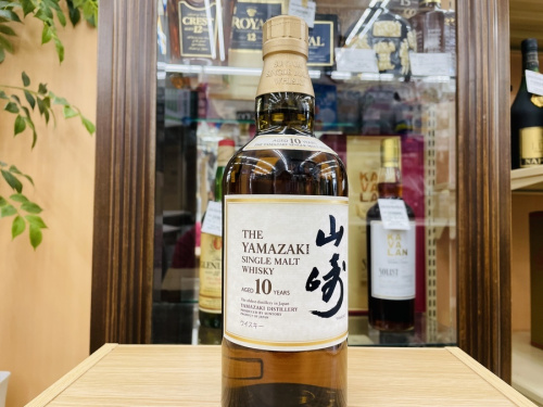 酒のグラス