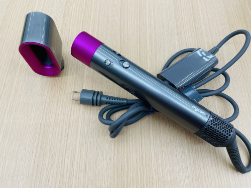 ヘアドライヤーの美容家電