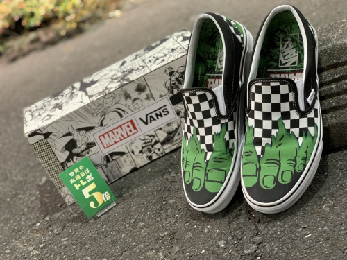 メンズファッションのスニーカー