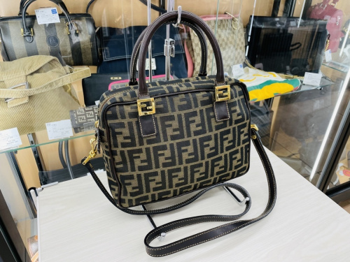 ブランド・ラグジュアリーのFENDI