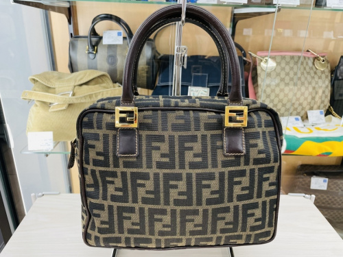 フェンディの2WAYバッグ