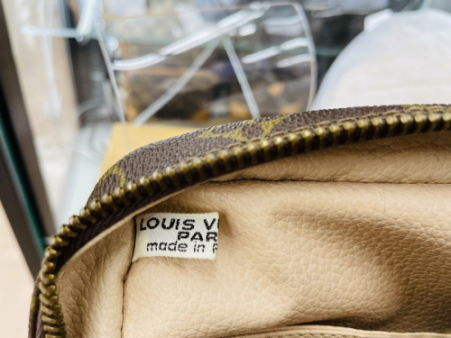 ハンドバッグのルイヴィトン