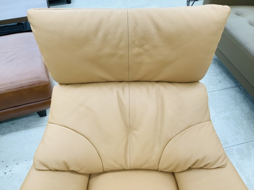 ソファのkarimoku