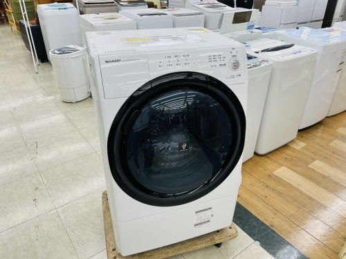 生活家電のドラム式洗濯乾燥機