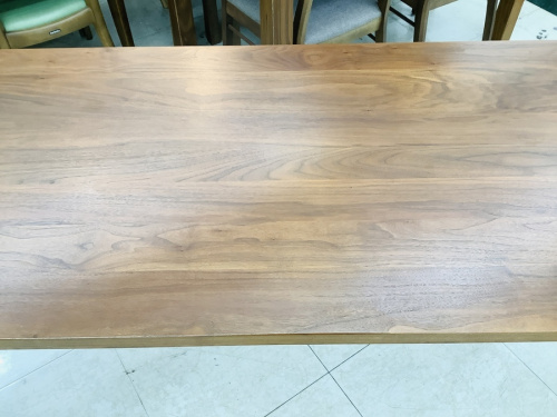 ACTUS(アクタス)のダイニングテーブル