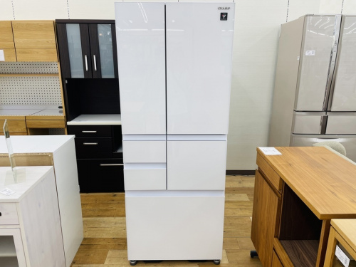 6ドア冷蔵庫のSHARP
