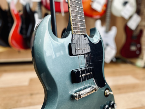 エピフォンの大和