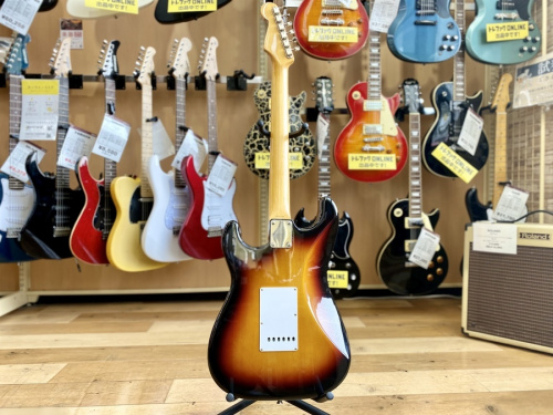 ギターのエレキギター