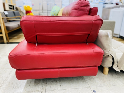 ワタリジャパンのフルレザーソファ