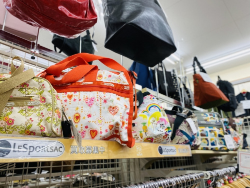 バッグ買取の夏物衣類