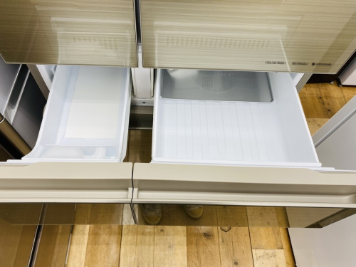 パナソニックの6ドア冷蔵庫