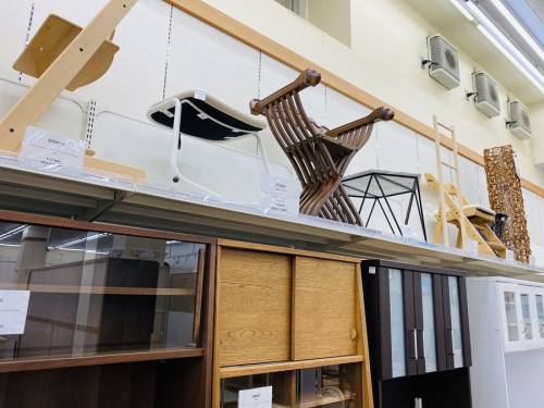 カルテルのストーンスツール