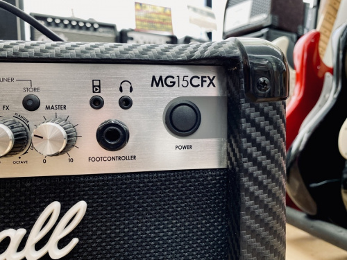 アンプのMarshall