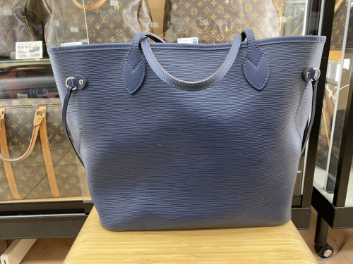 LOUIS VUITTONのネヴァーフルMM