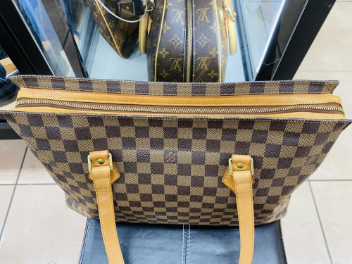 LOUIS VUITTON(ルイヴィトン)のダミエ