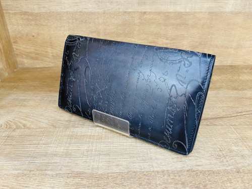 Berluti】ベルルッティ『エベネ 二つ折り長財布』メンズ 1週間