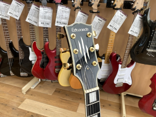 ギターのEDWARDS