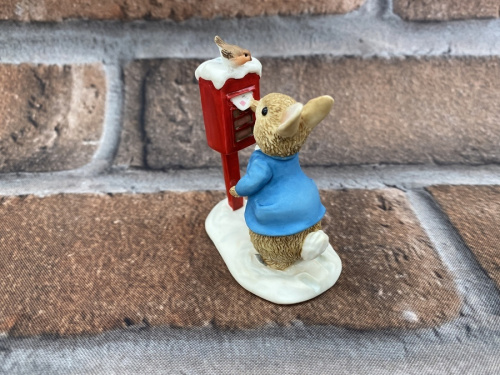 フィギュリンのピーターラビット