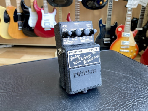 エフェクターのboss