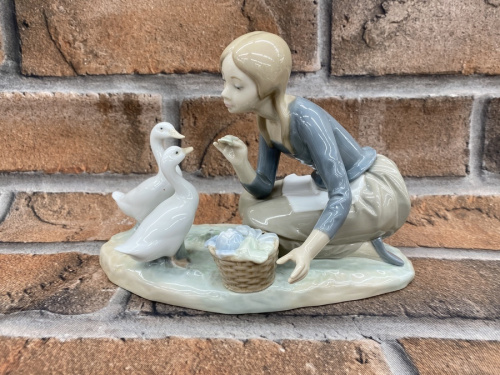 雑貨のフィギュリン