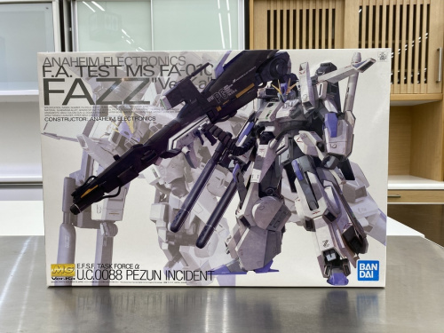 ガンプラのプラモデル