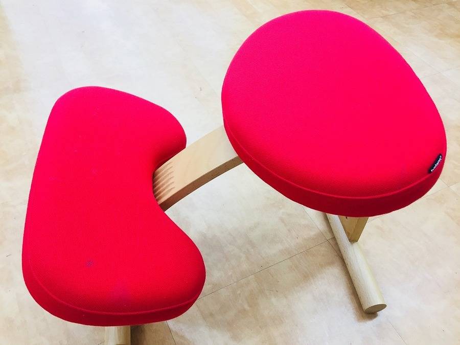 座るだけで姿勢が改善！バランスチェアが買い取り入荷！【摂津店