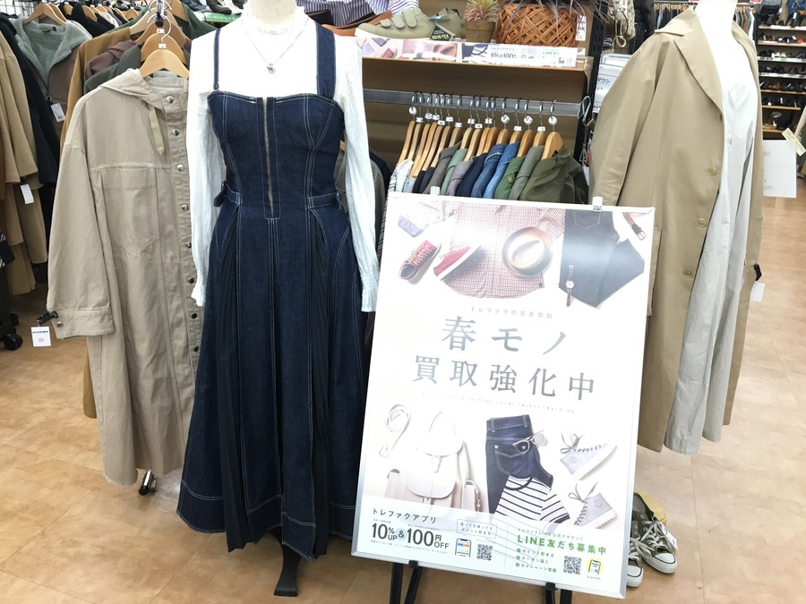 CASA FLINE【カーサフライン】のフロントホックデニムワンピースが入荷  