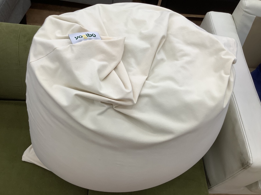 ☆大人気のyogibo(ヨギボー)☆ビーズクッションが入荷しております 