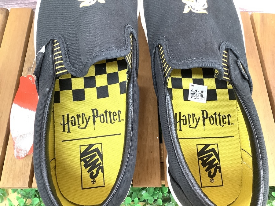 当店オススメ！】VANS(バンズ)×ハリーポッターコラボのスリッポンをご