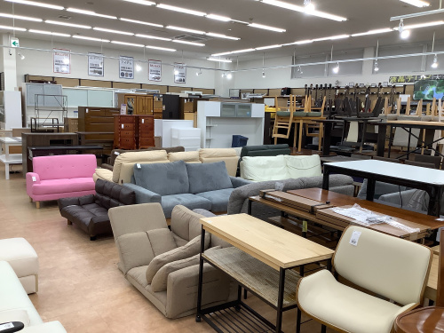 家具を買い替えるならトレファク摂津店へお越しくださいませ！！｜2023