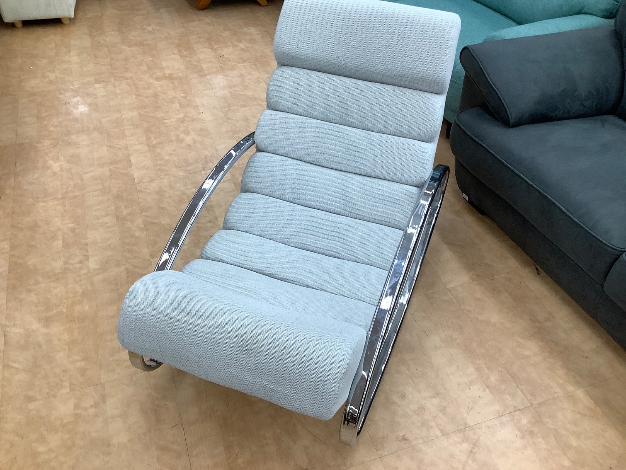 KARE ロッキングチェア リラックス】KARE（カレ）のロッキングチェアーをご紹介！！｜2023年08