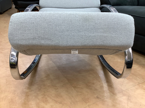 リラックス】KARE（カレ）のロッキングチェアーをご紹介！！｜2023年08