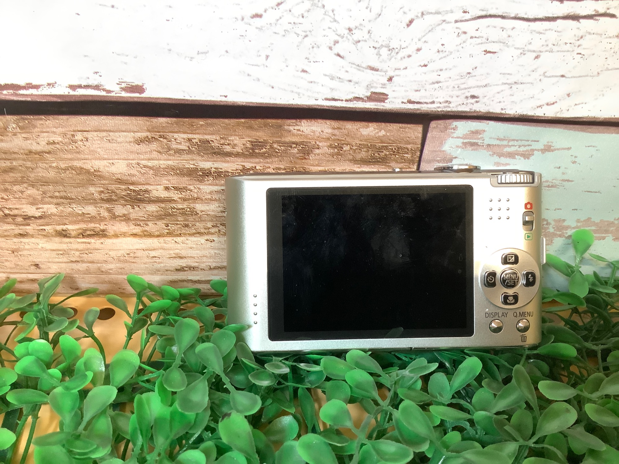 人気カメラ多数展開中】コンパクトで便利なデジタルカメラをご紹介