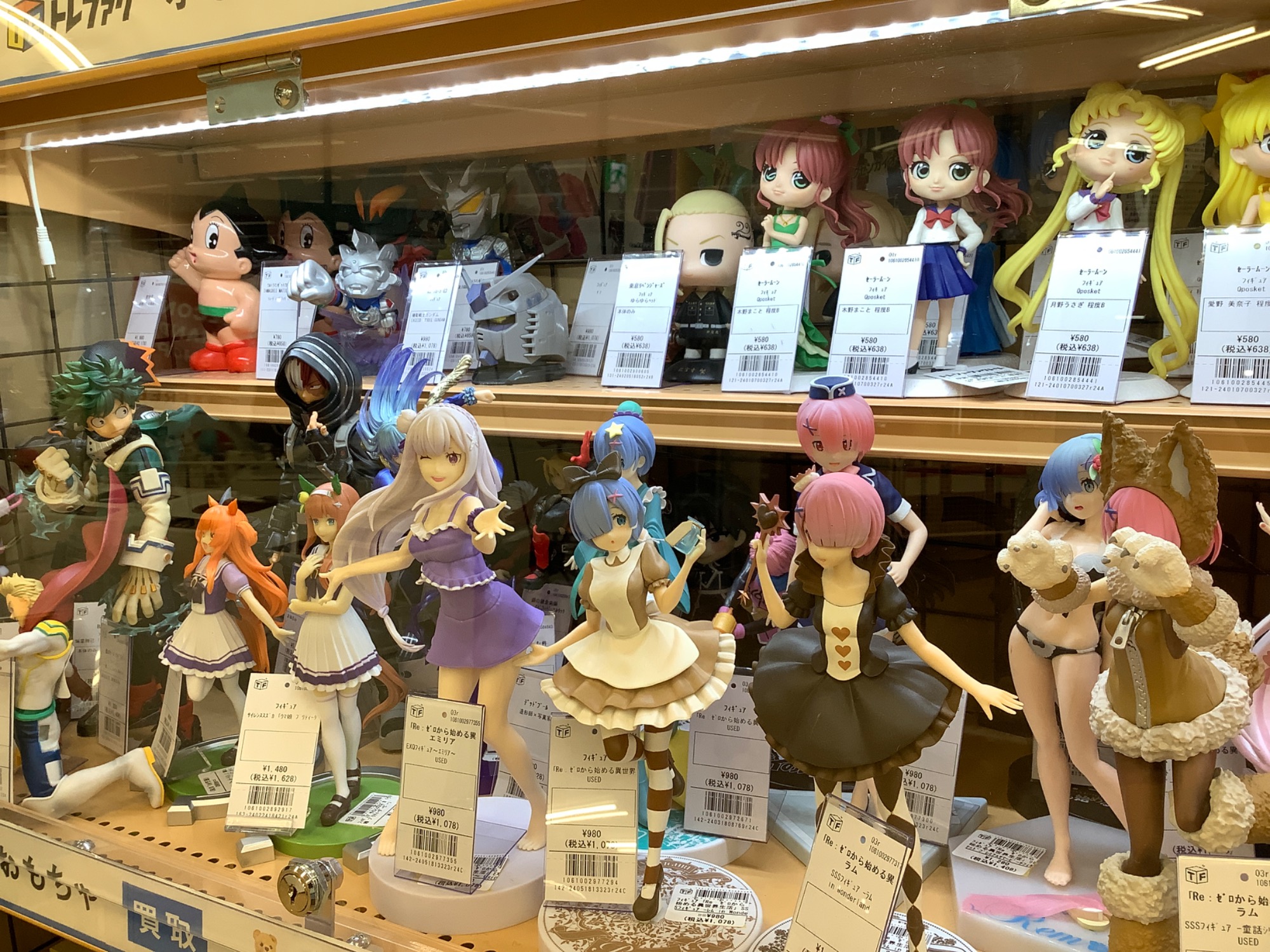 プライズフィギュア　雑貨　アパレル小物などまとめ 人気作品からマイナー作品まで】フィギュアお持ち込み大歓迎！！｜2024