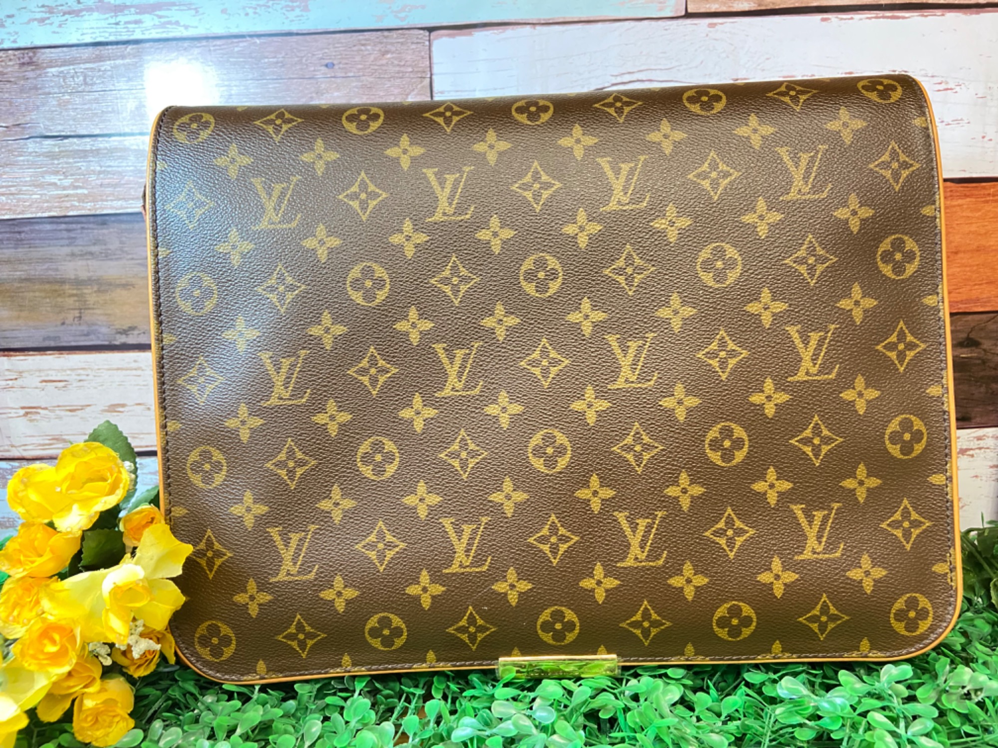 LOUIS VUITTON高価買取】ショルダーバッグ入荷致しました！！【M40526