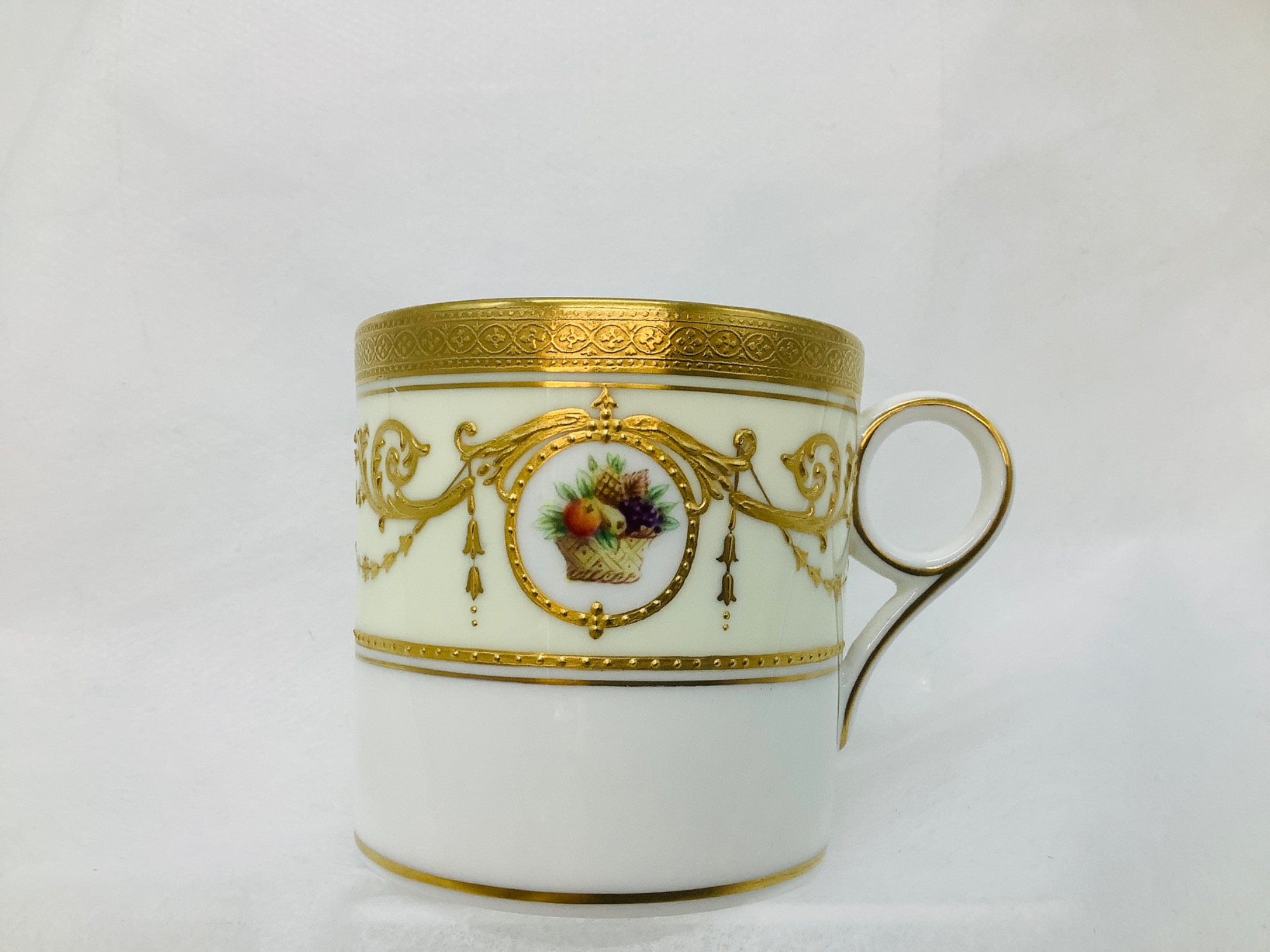 新入荷！】MINTON(ミントン)のカップ＆ソーサーをご紹介！！｜2024年09