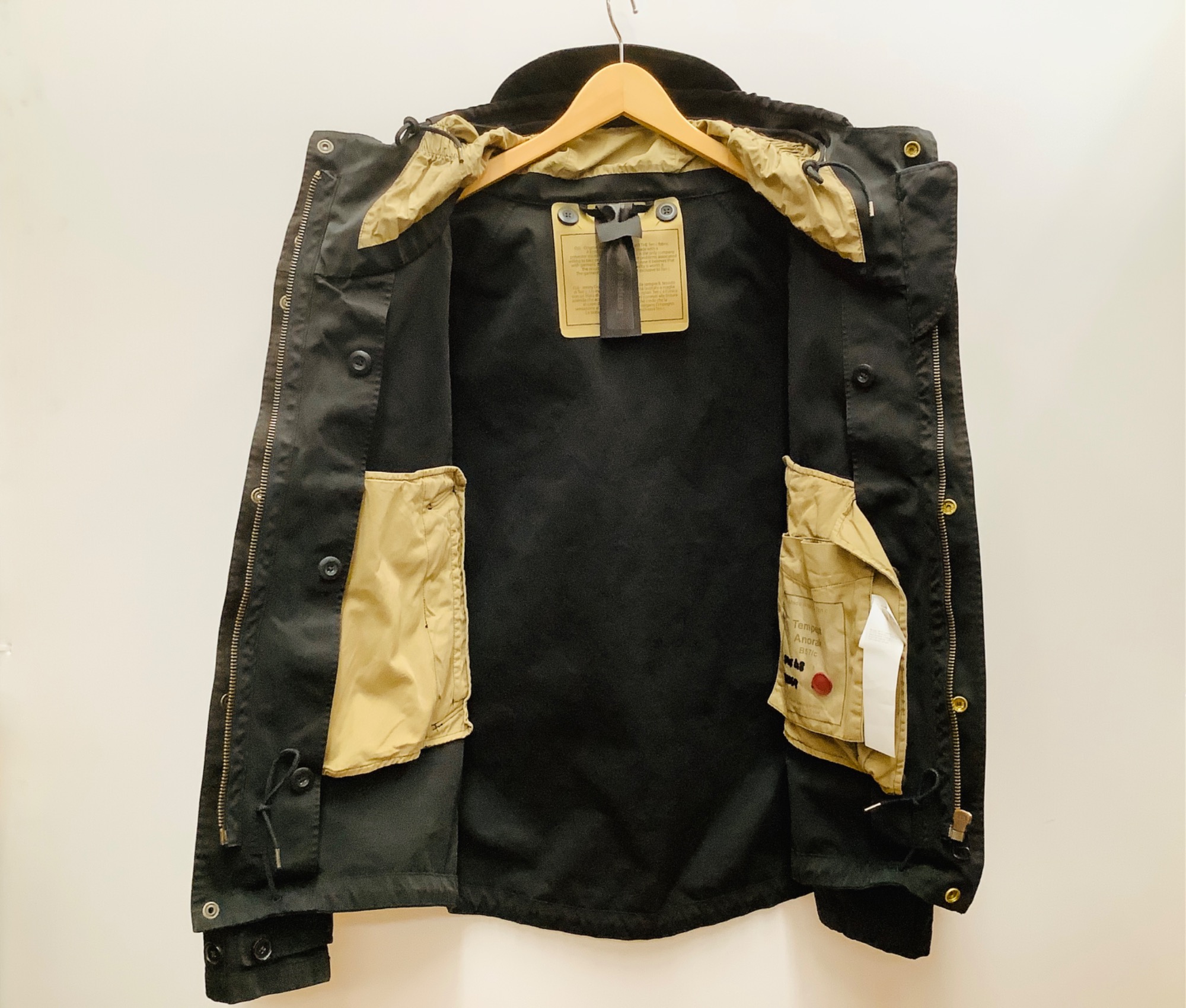 入荷ほやほや！！】TENーC(テンシー)のめちゃイケ☆マウンテンパーカー