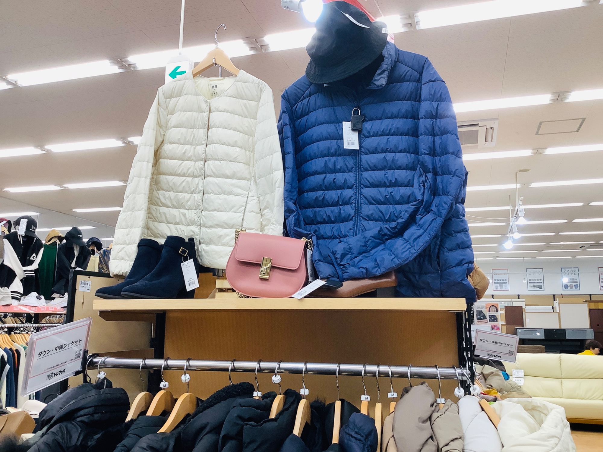 冬服⛄ありますか？】冬物レディース服を買うならトレファク摂津店