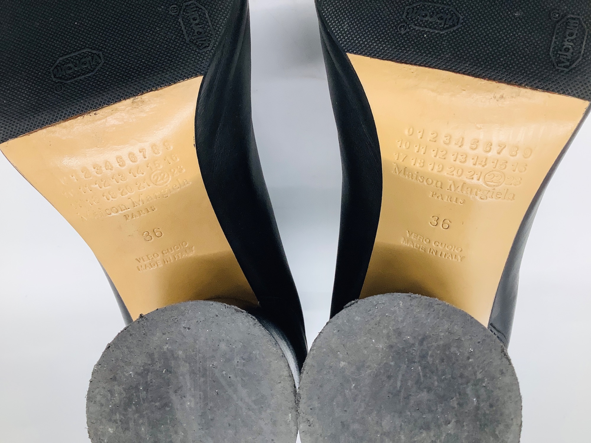マルジェラ☆タビブーツ☆23cm☆36☆一度のみ使用!レア コレ、かっこよくないですか？！】Maison Margiela(メゾン