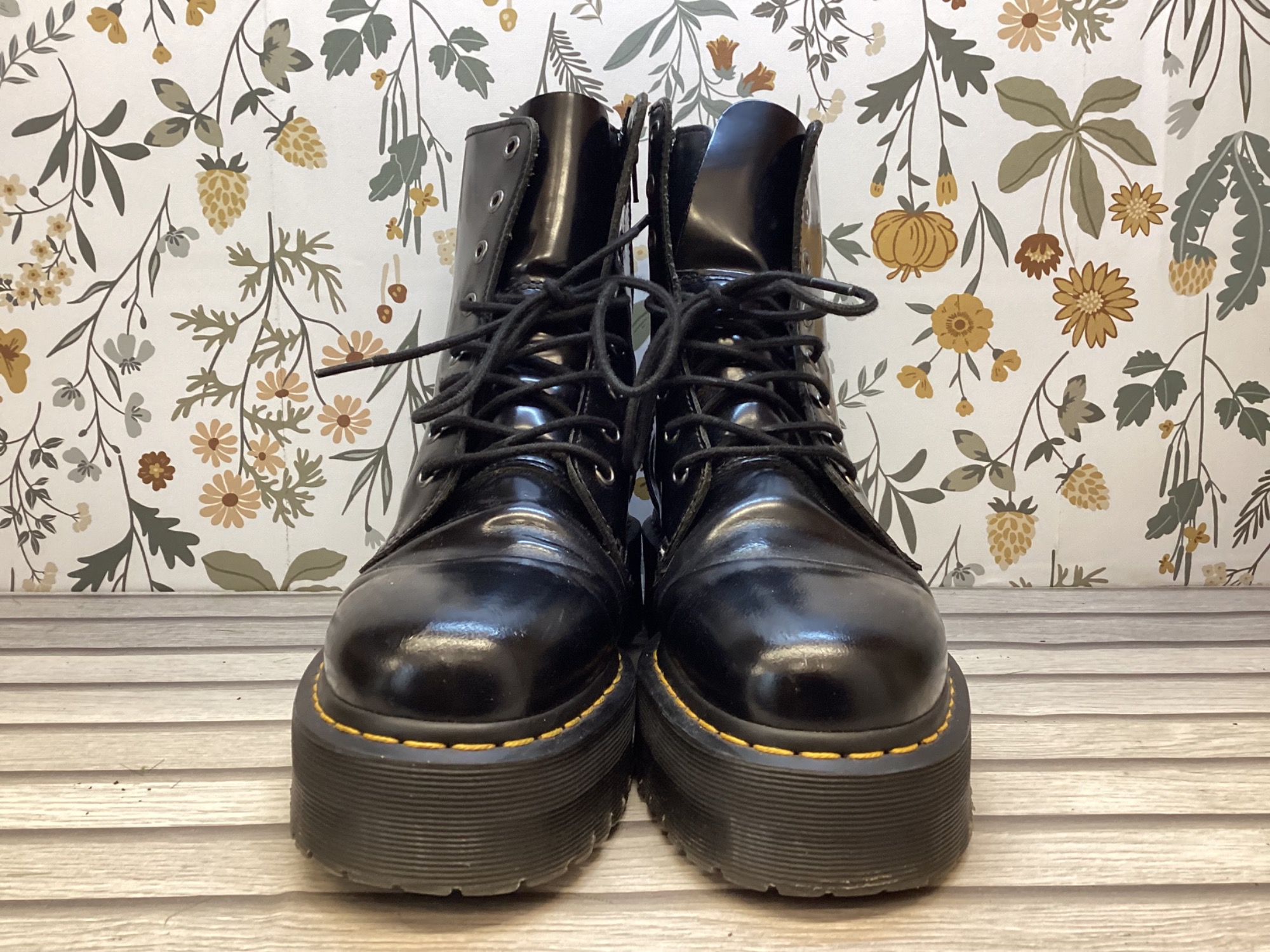 【美品】　Dr.Martens ドクターマーチン 8ホール　サイドジップ　ブーツ Dr.Martens ドクターマーチン 1460 ジェイドン 厚底 サイド