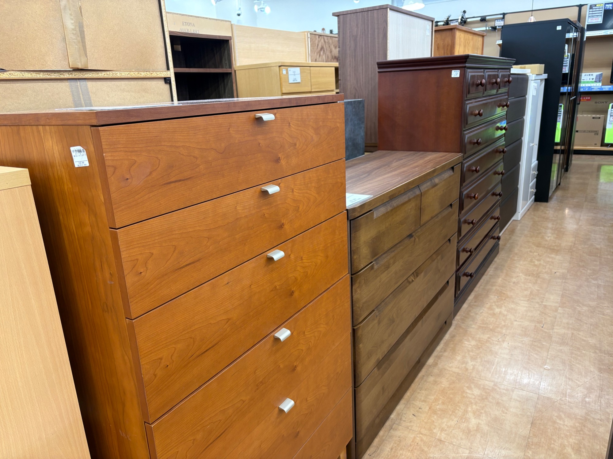 家具を買うなら当店へ】新入荷！Falcoのコーヒーテーブルをご紹介