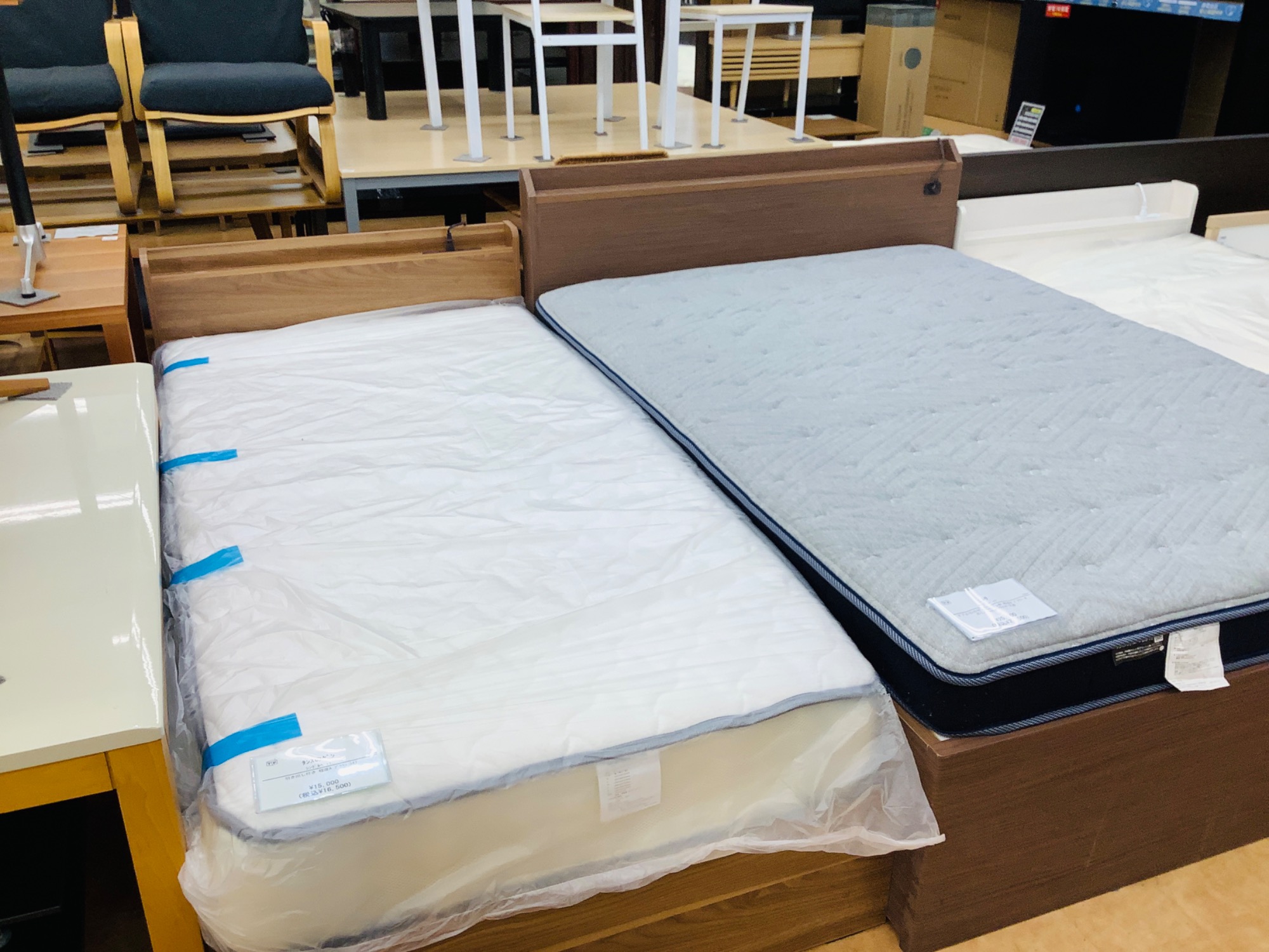 【トレファク摂津店 店頭限定】 シングルベッド入荷致しました！！ 様々なお取り扱い‼】当店のベッド売り場をご紹介いたします‼｜2025年12