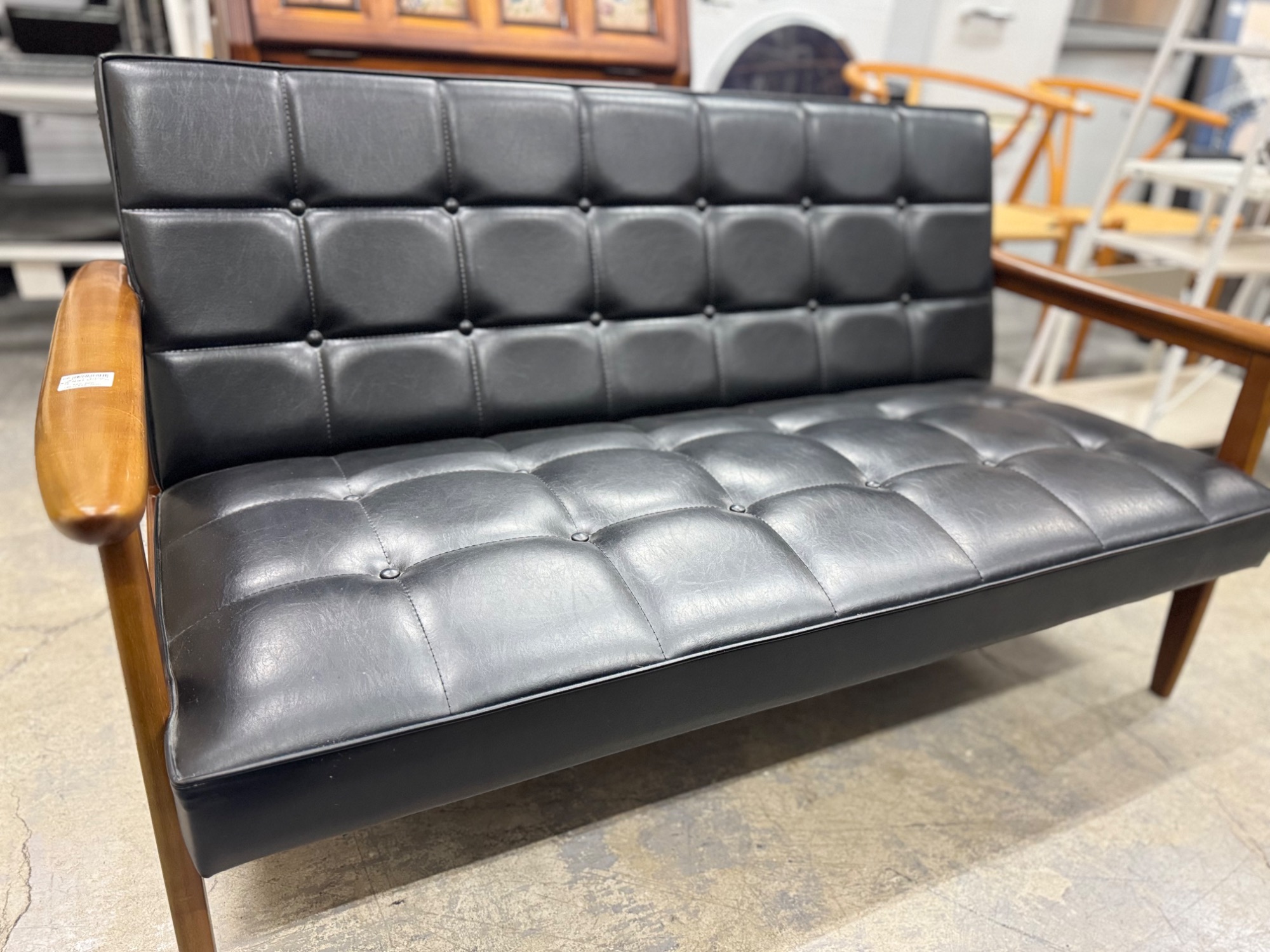 家具紹介 】カリモク60 Kチェアをご紹介！！！｜2026年01月09日