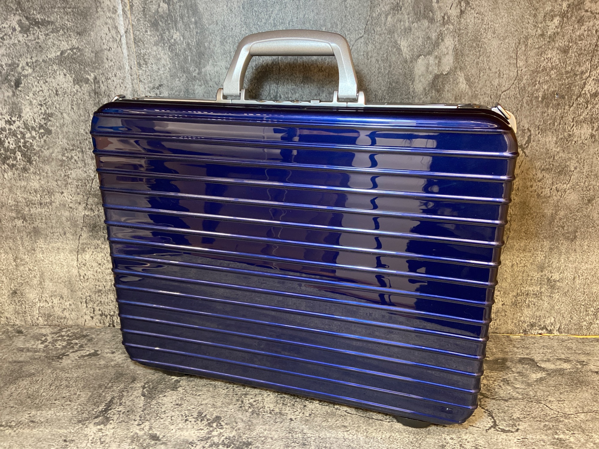 RIMOWA】アタッシュケース新入荷しました！！｜2026年02月06日