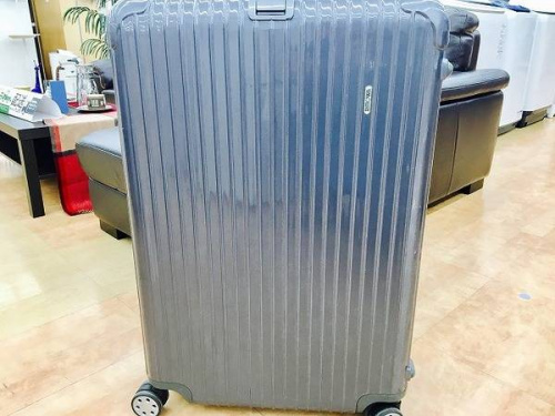 バッグのRIMOWA