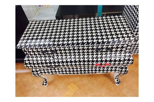 デザイン家具の摂津 中古家具