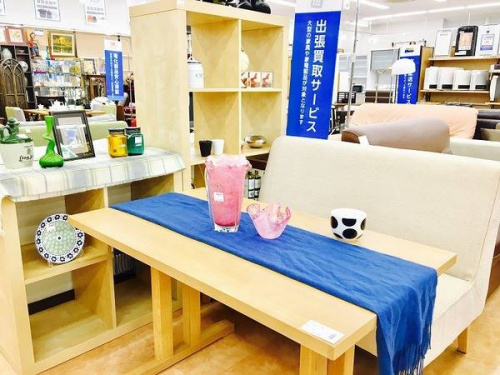 家具・インテリアのテーブル